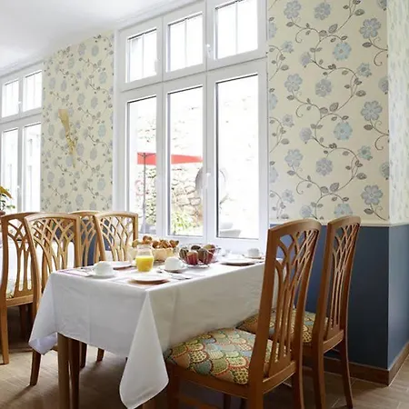 Perrin - Former Carlton 卢森堡