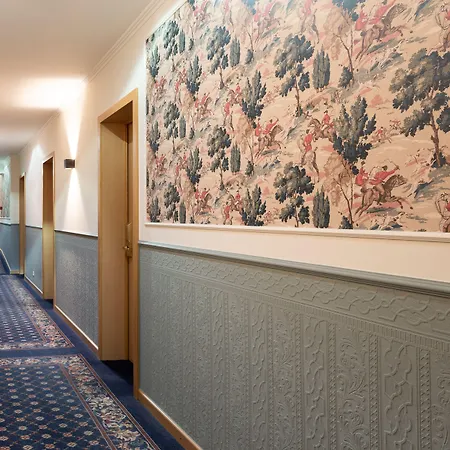 Perrin - Former Carlton Hotel Luxemburgo