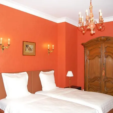 Perrin - Former Carlton Hotel 4*