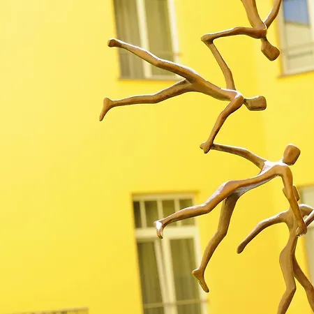 Perrin - Former Carlton Hotel