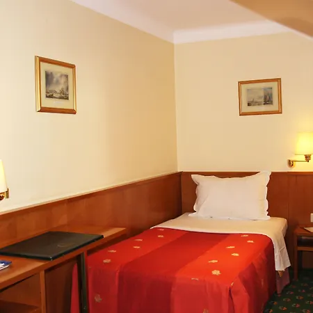 Hotel Perrin - Former Carlton Lussemburgo