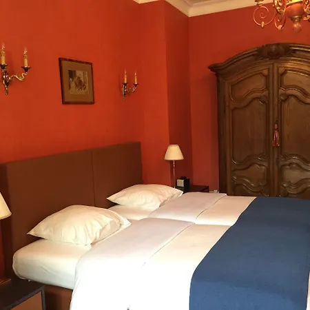 Perrin Hotel