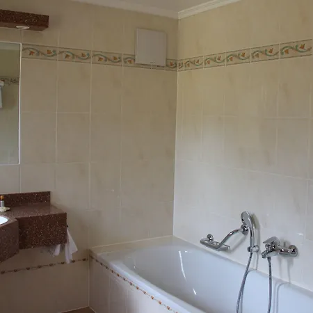 Hotel Perrin - Former Carlton