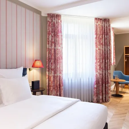 Hotel Perrin - Former Carlton Luxemburgo